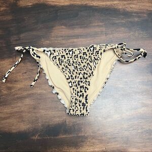 Hollister cheetah print textured bikini bottom size extra small XS